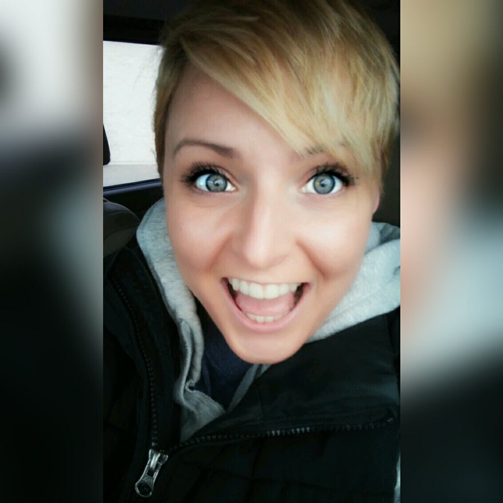 Meet your Posher, Lisa